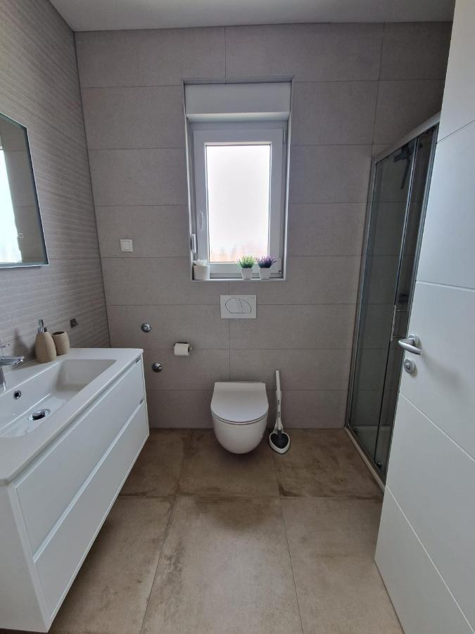 Deluxe Apartment Mila نين المظهر الخارجي الصورة
