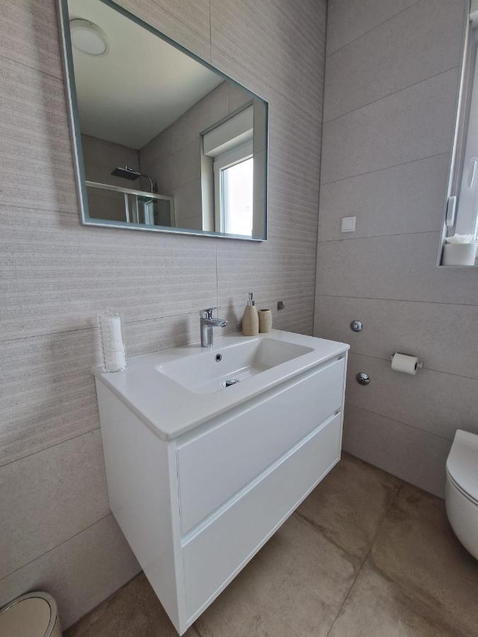 Deluxe Apartment Mila نين المظهر الخارجي الصورة