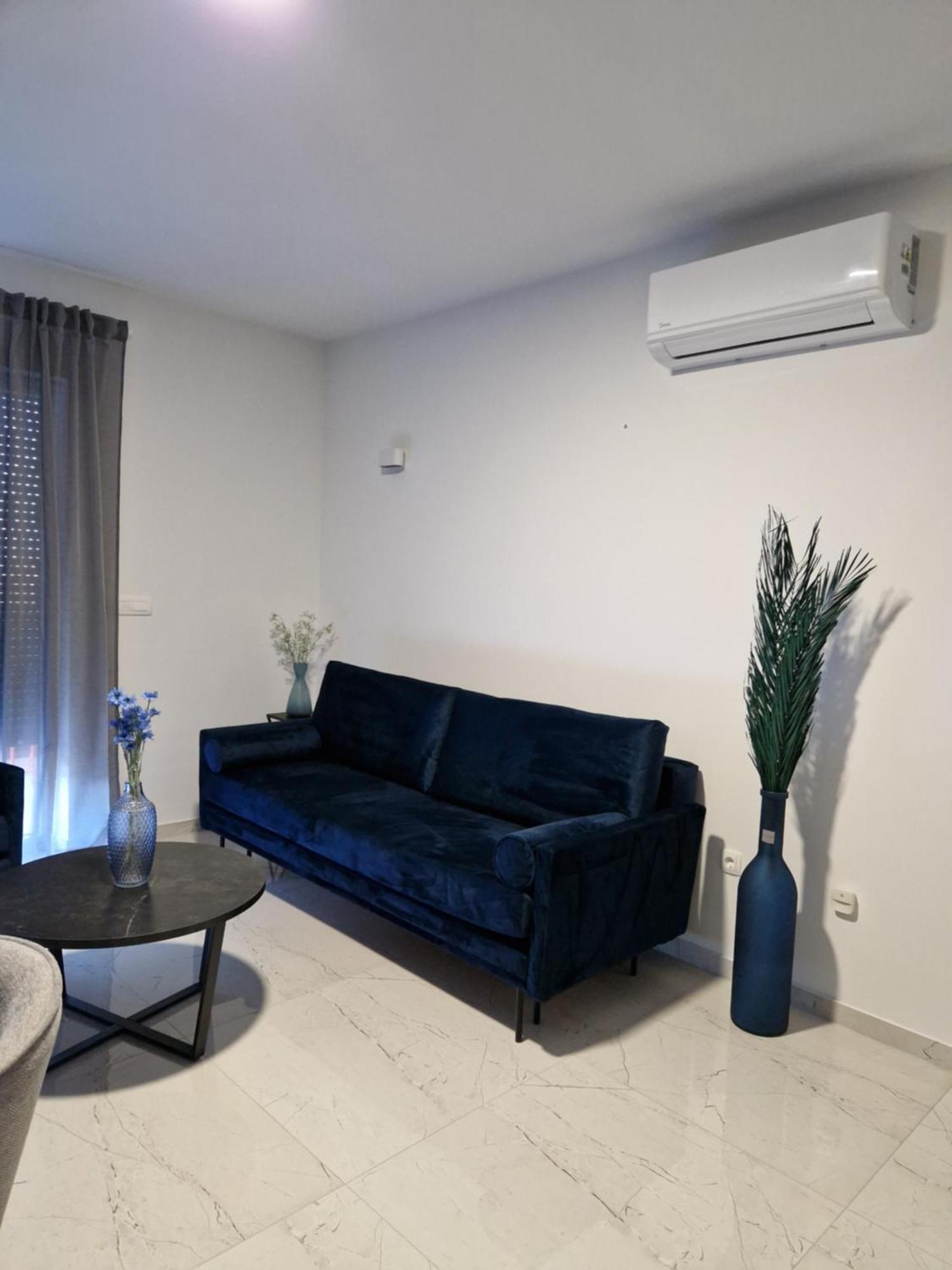 Deluxe Apartment Mila نين المظهر الخارجي الصورة