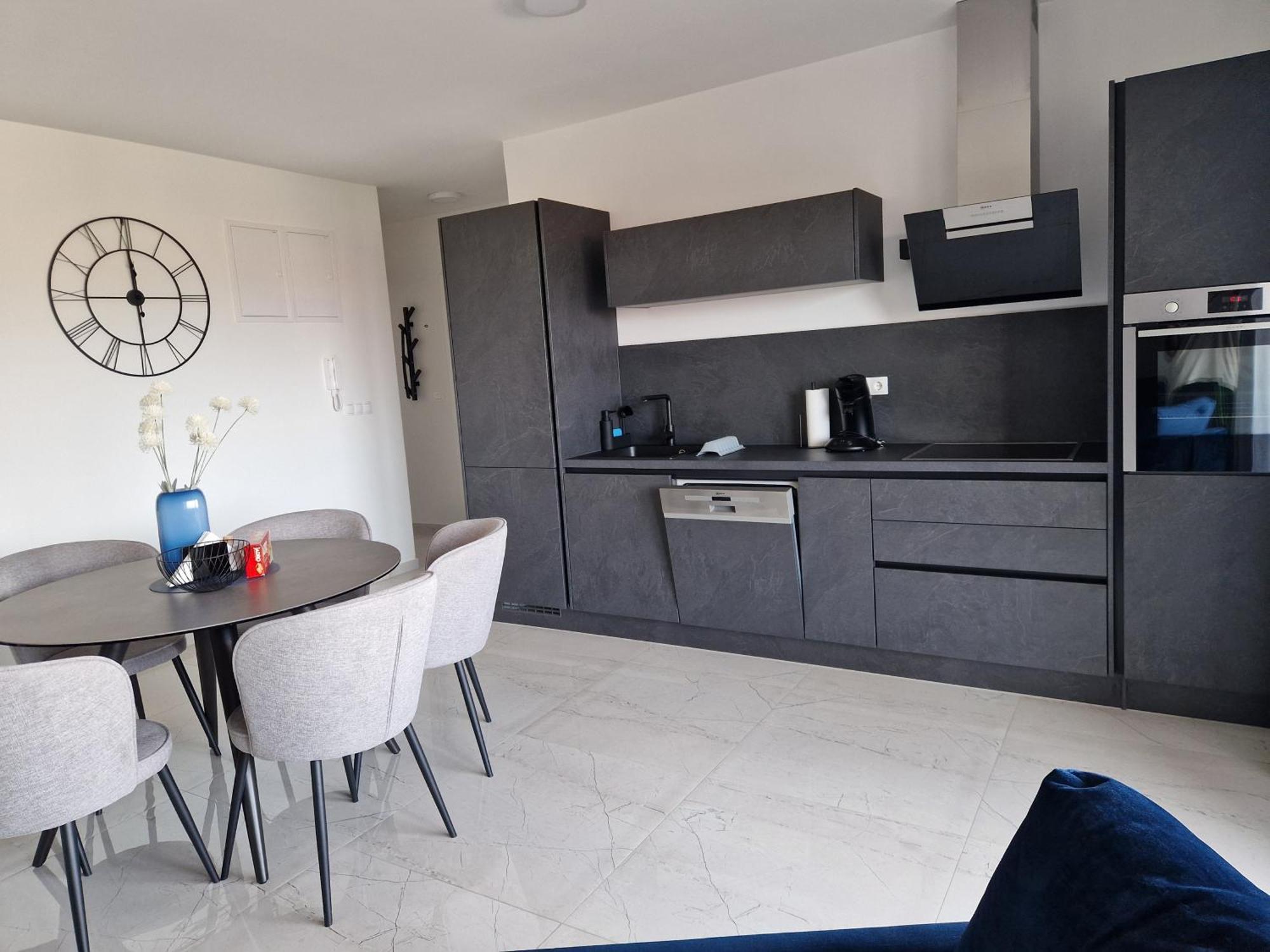 Deluxe Apartment Mila نين المظهر الخارجي الصورة