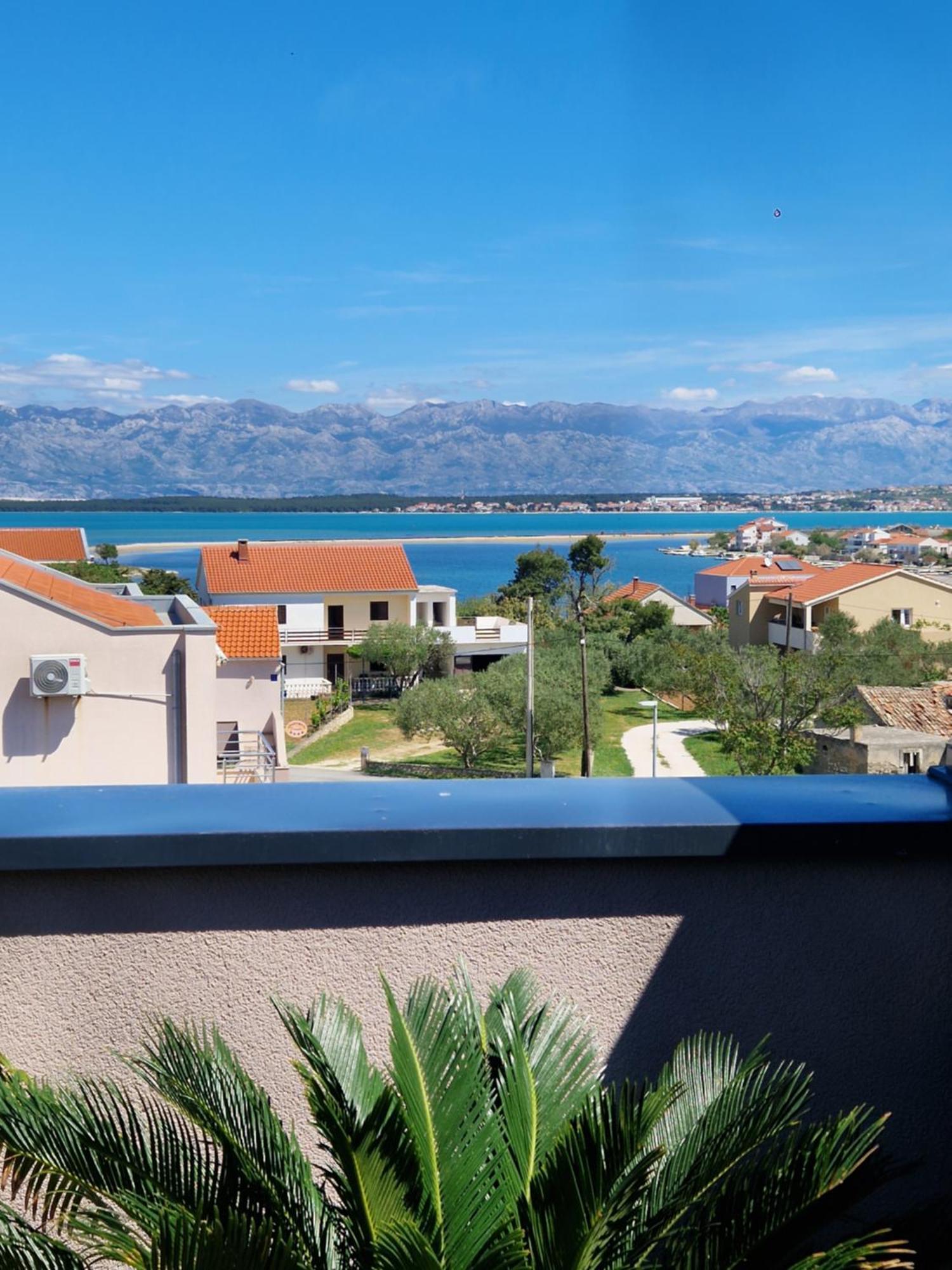 Deluxe Apartment Mila نين المظهر الخارجي الصورة